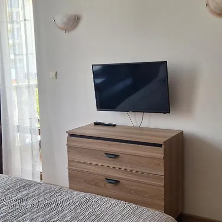 Royal Dreams Apartments, Sunny Apartment *