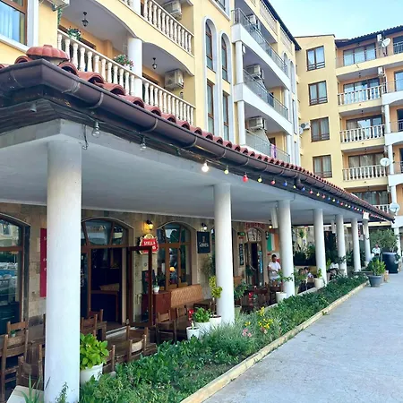 Royal Dreams Apartments, Sunny Апартамент Слънчев бряг